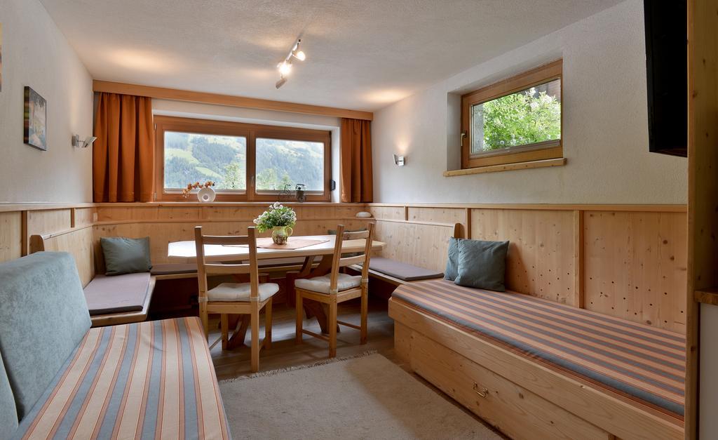 Kashuette Appartement Hippach Buitenkant foto